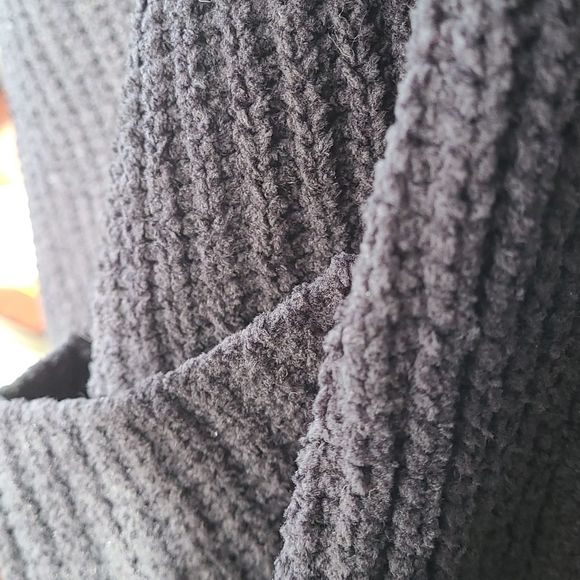 NWT Aerie Chenille Cardigan Poncho - Picture 6 of 9